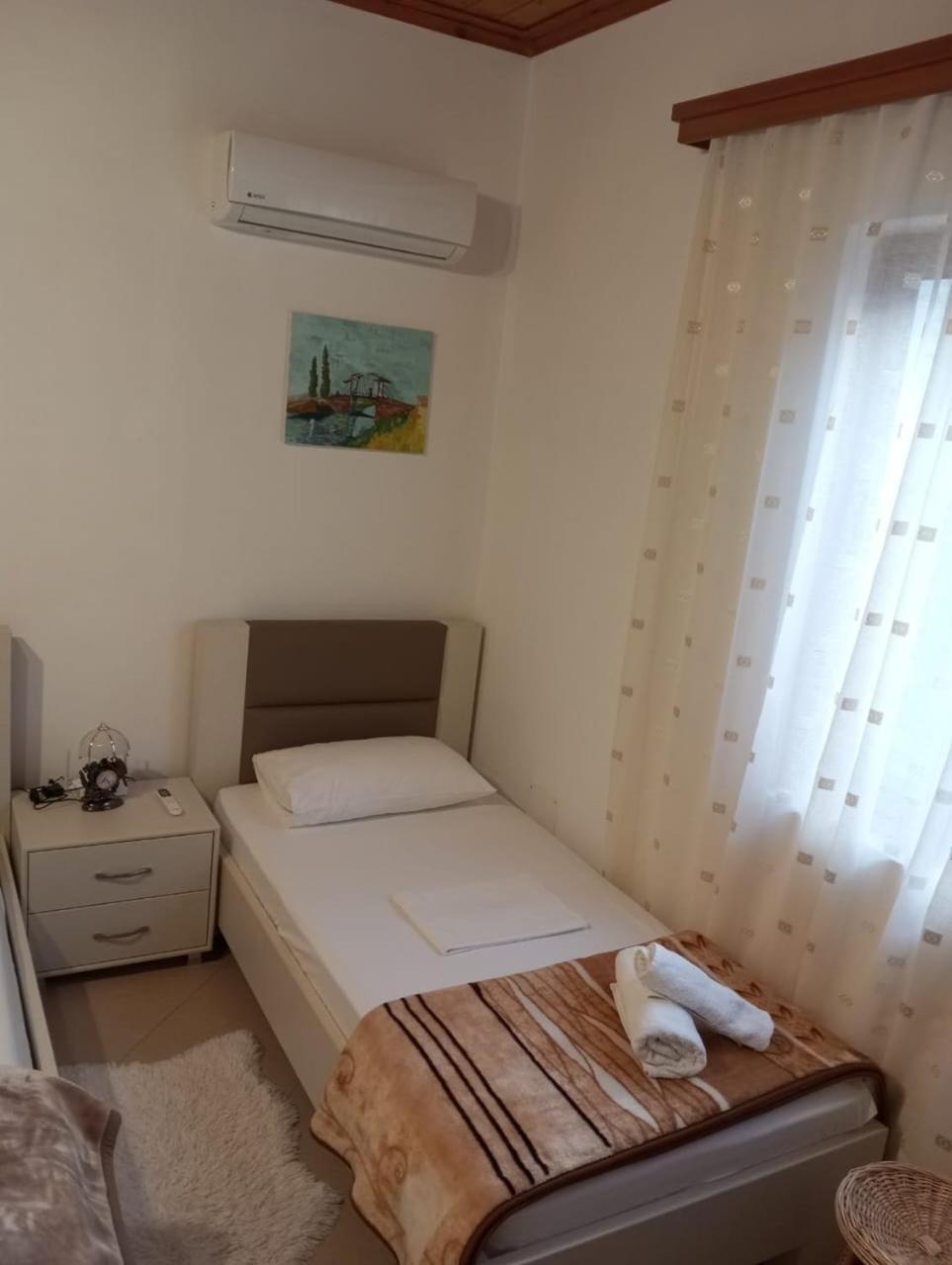 Dhimitri'S Guest House بيرات المظهر الخارجي الصورة
